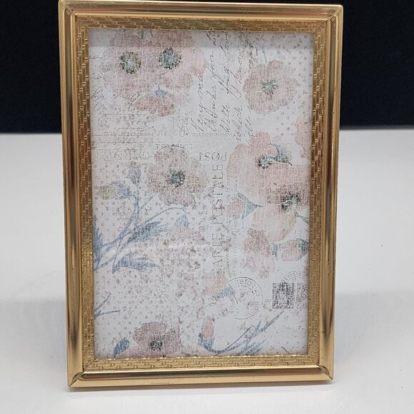 Vintage Gold Tone Brass Ornate Picture Frame Lattice Boarder 5-1/8x7-1/8 - Picture 3 of 11